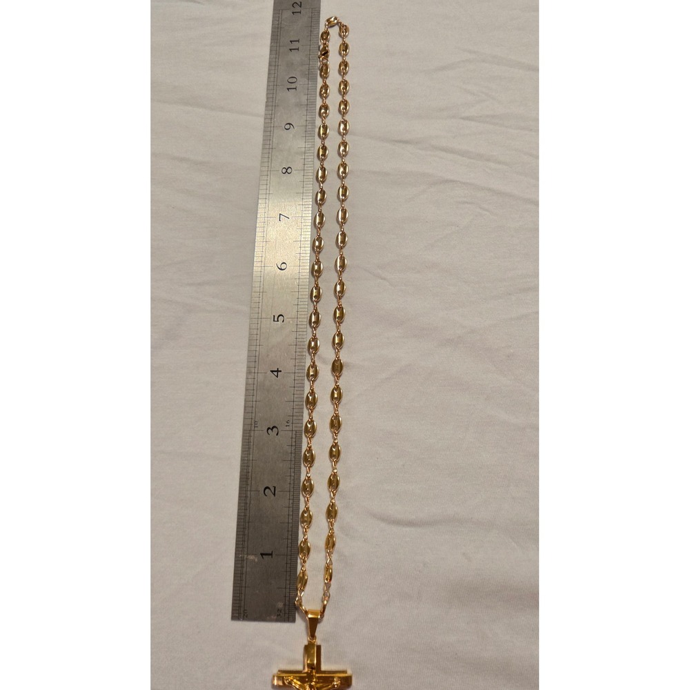 Gold Tone Crucifix Pendant Necklace 24 Inch Puffed Mariner Link Chain Cross - Picture 9 of 10